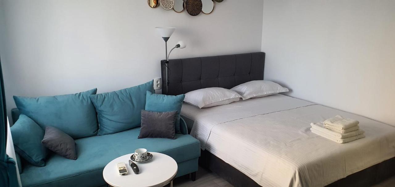 Sunrise By The Sea Apartment Констанца Екстериор снимка