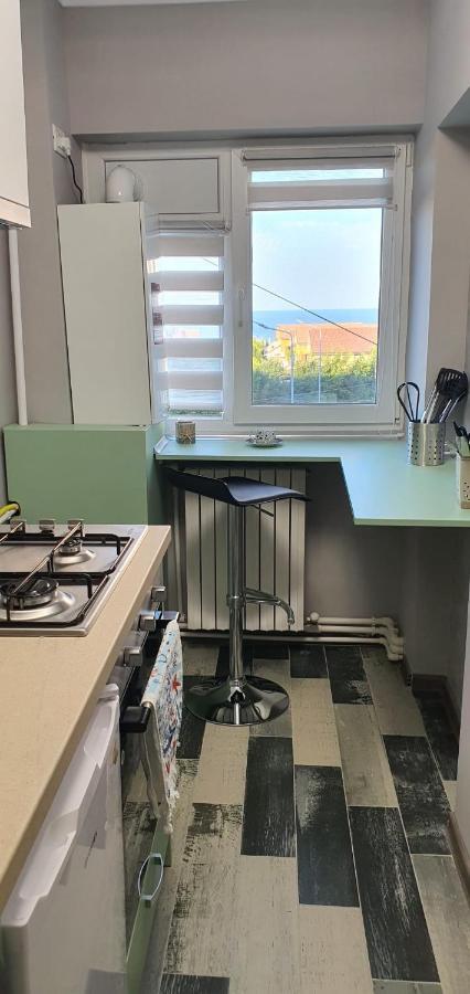 Sunrise By The Sea Apartment Констанца Екстериор снимка