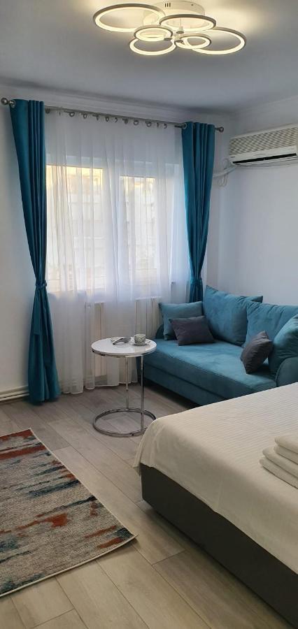 Sunrise By The Sea Apartment Констанца Екстериор снимка